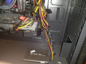 台式机加装机械硬盘 无支架时的安装指南